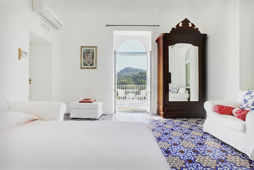 Suite Villa Carolina Capri Rum bild